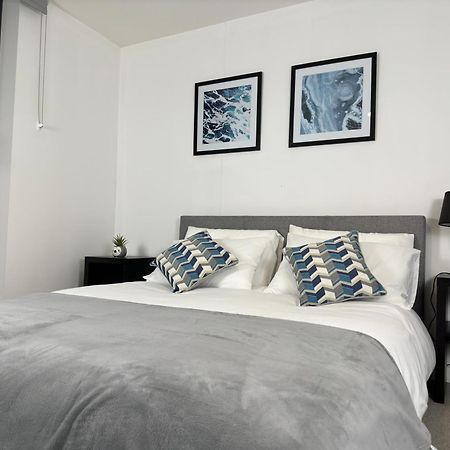 Cozy City Centre Apartment With Free Parking And Free Gym Birmingham Exterior photo