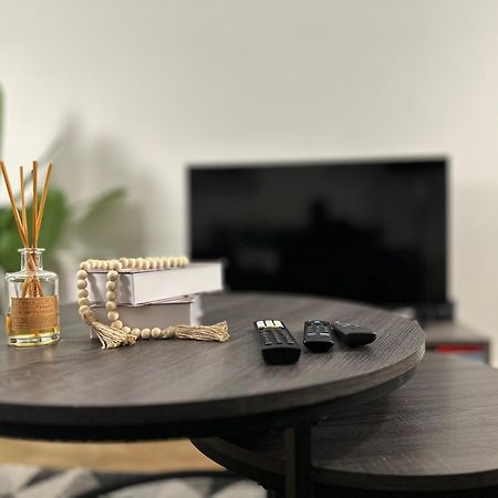 Cozy City Centre Apartment With Free Parking And Free Gym Birmingham Exterior photo
