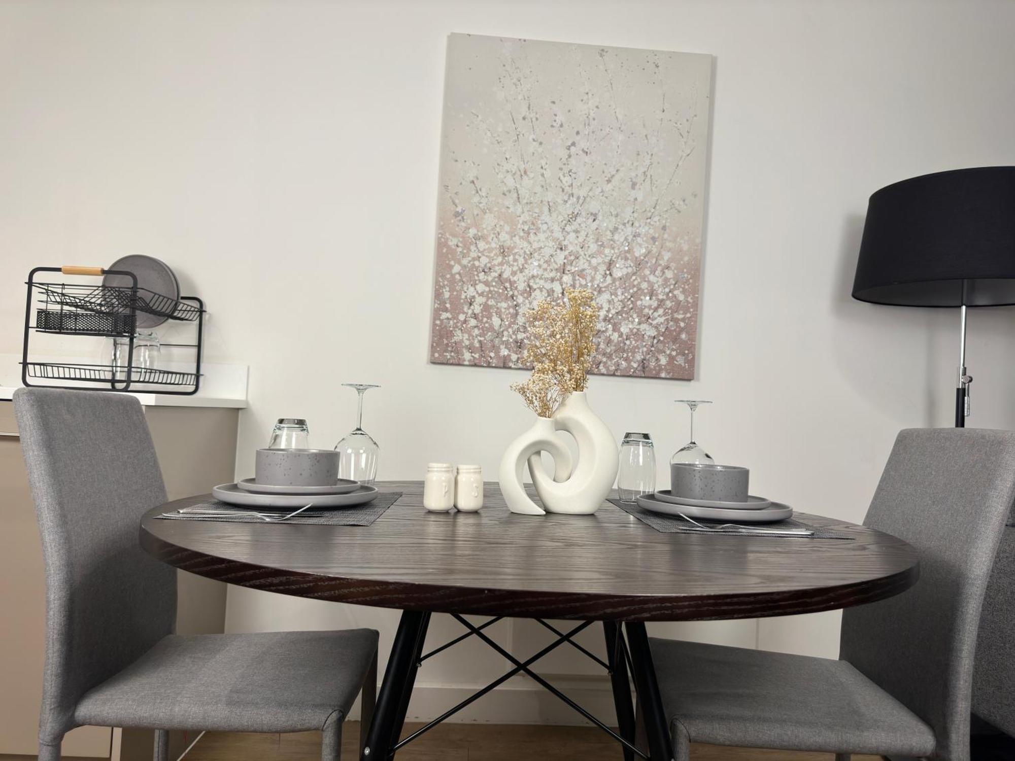 Cozy City Centre Apartment With Free Parking And Free Gym Birmingham Exterior photo