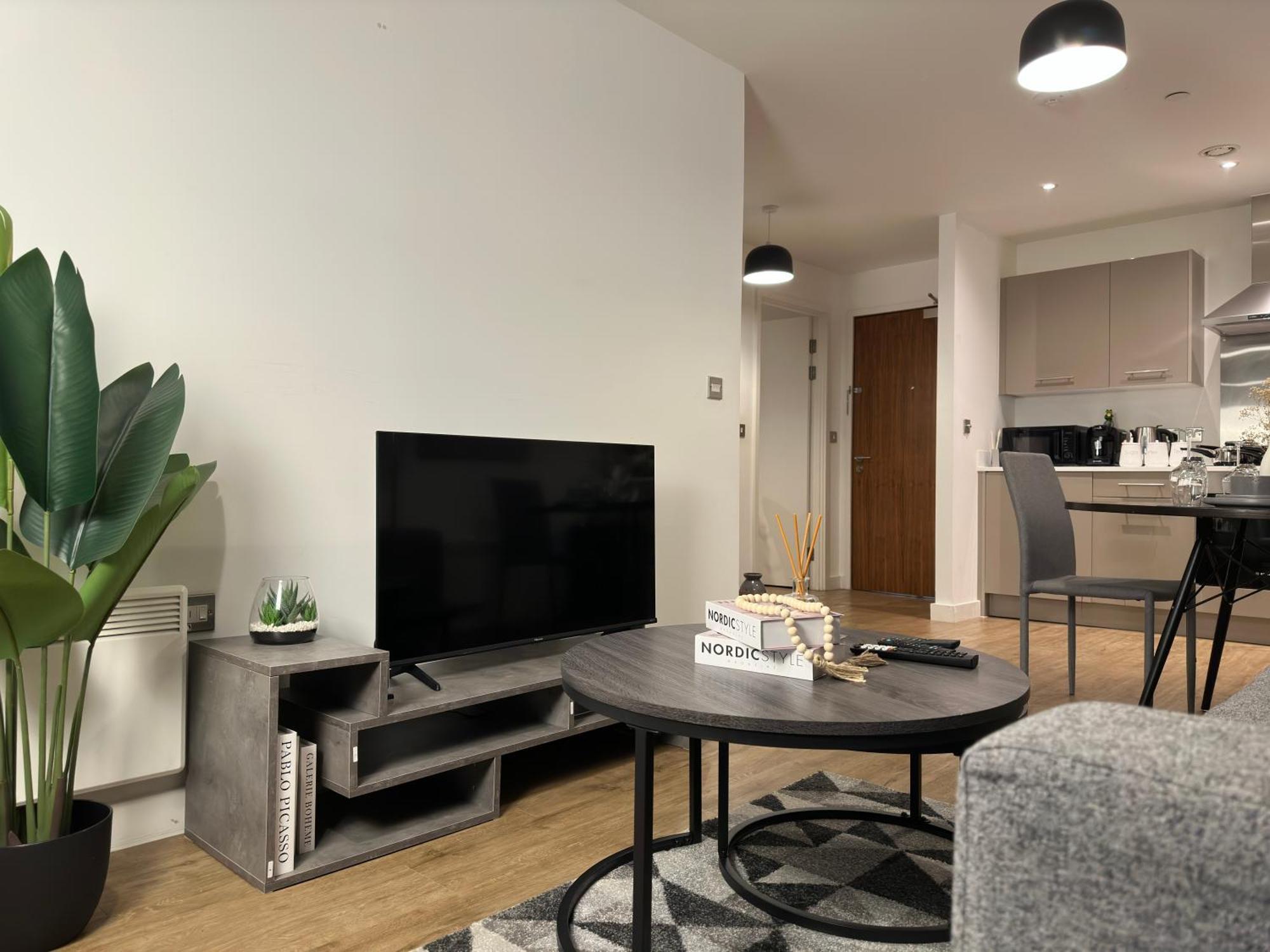 Cozy City Centre Apartment With Free Parking And Free Gym Birmingham Exterior photo