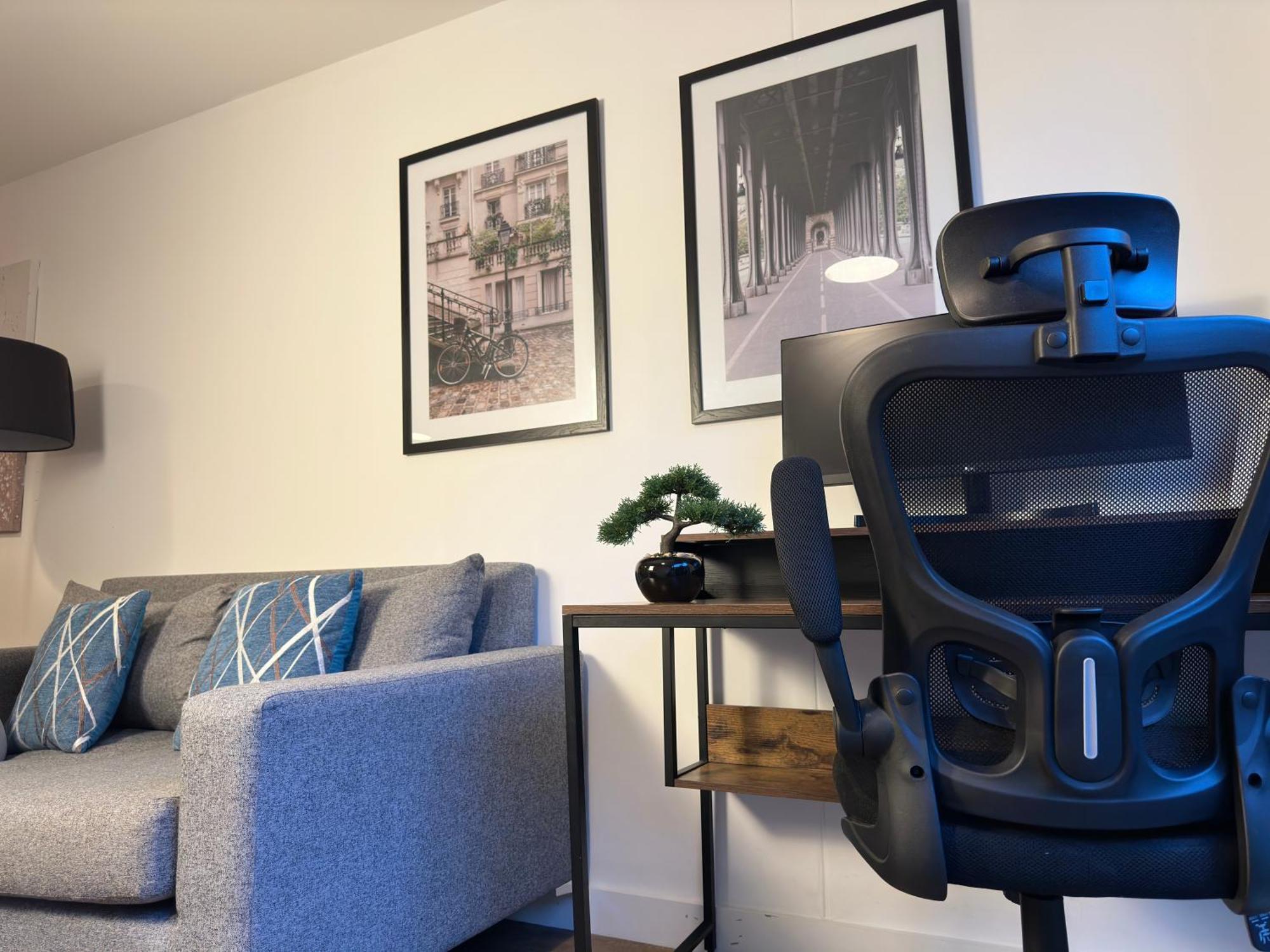 Cozy City Centre Apartment With Free Parking And Free Gym Birmingham Exterior photo