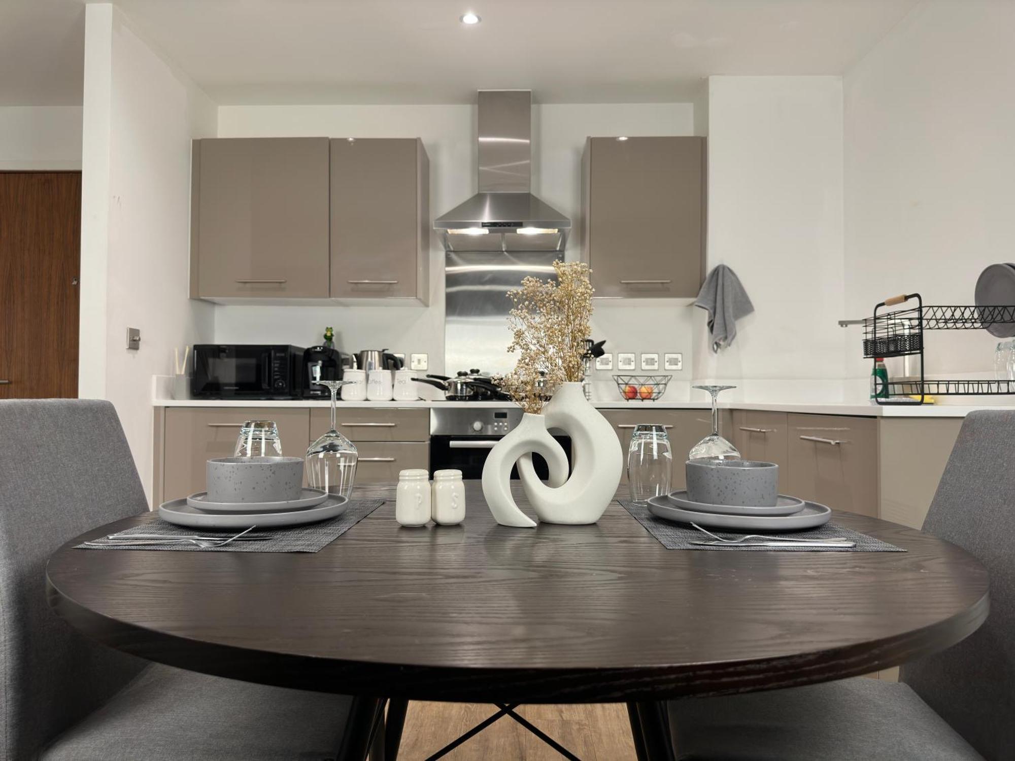 Cozy City Centre Apartment With Free Parking And Free Gym Birmingham Exterior photo
