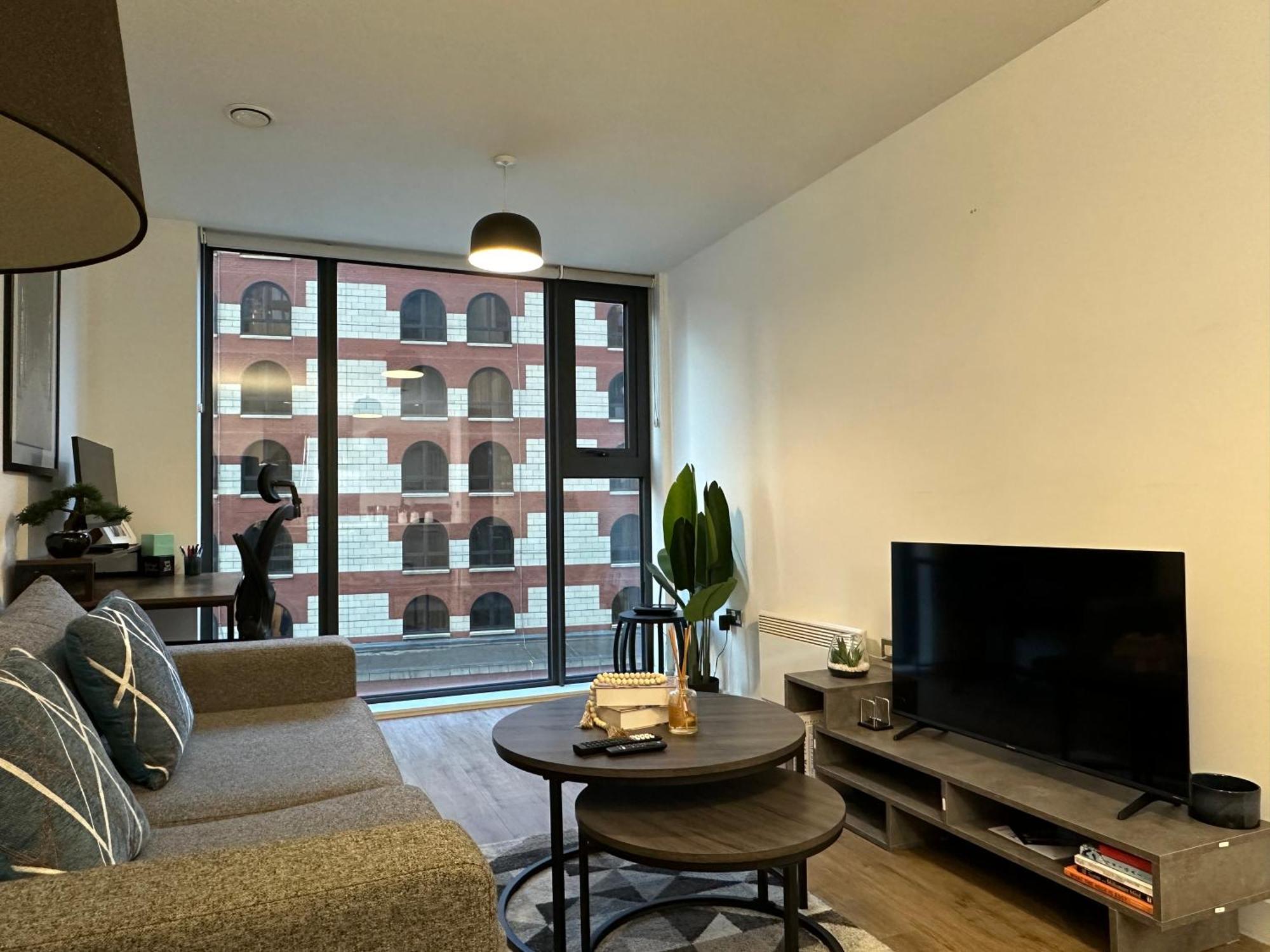 Cozy City Centre Apartment With Free Parking And Free Gym Birmingham Exterior photo